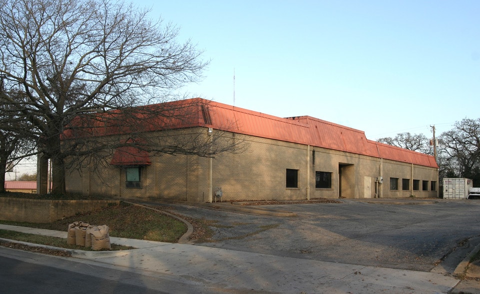 2521 Oakland Blvd, Fort Worth, TX à vendre - Autre – Image 2 sur 7