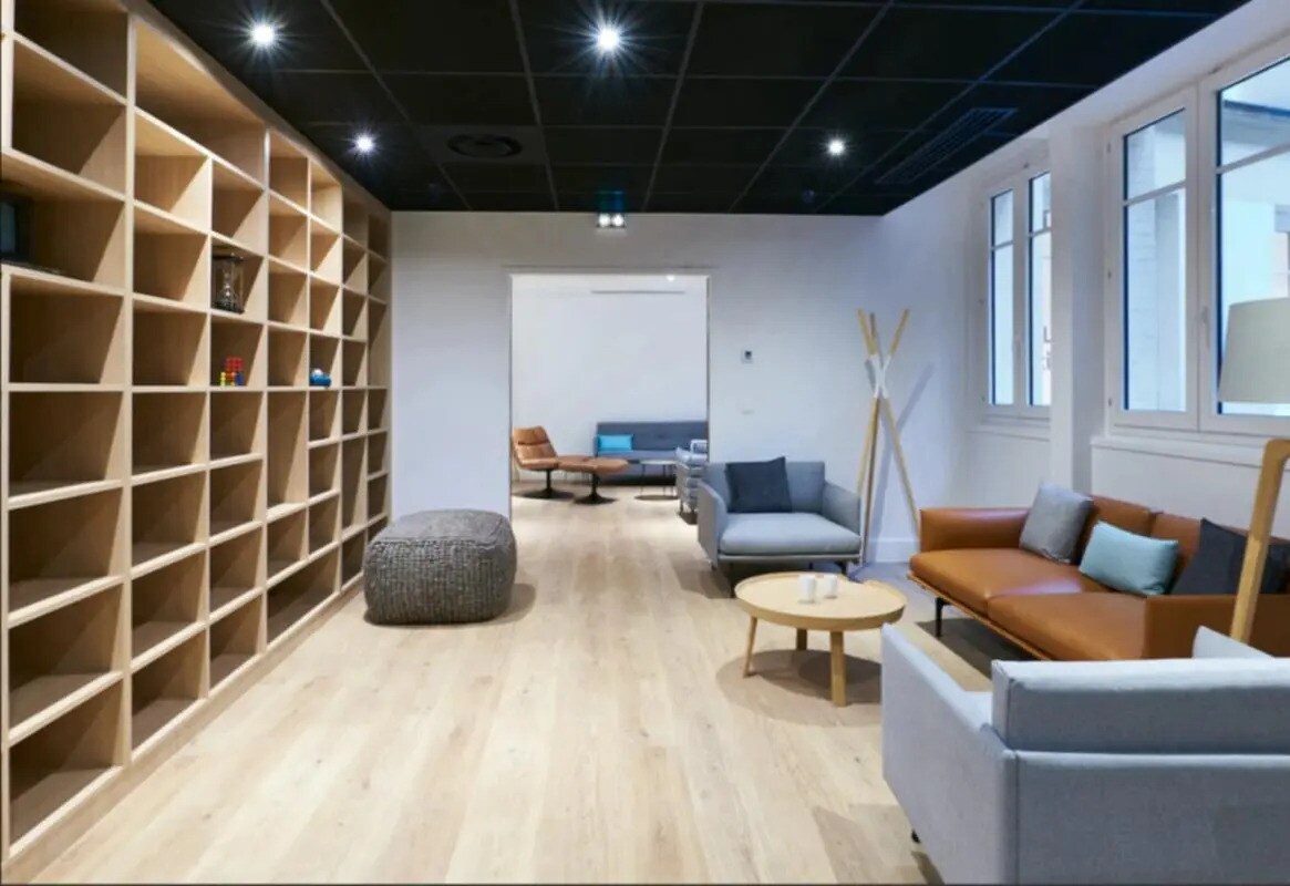 Bureau dans Paris à louer Photo de l’immeuble– Image 1 sur 6