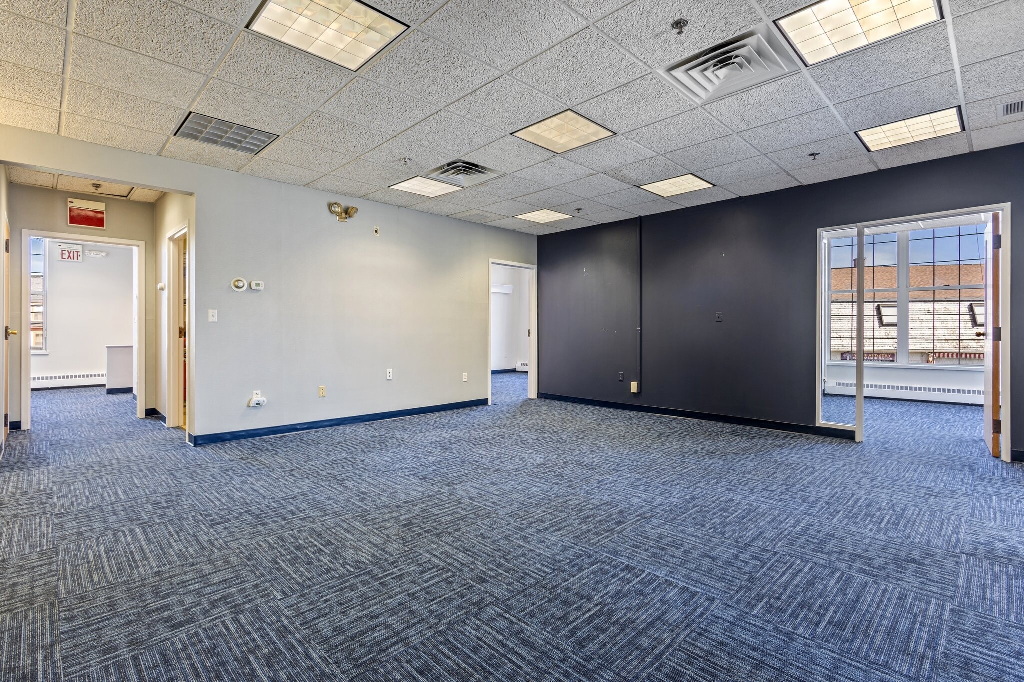 1 Oak St, Boothbay Harbor, ME à louer Photo intérieure– Image 1 sur 9