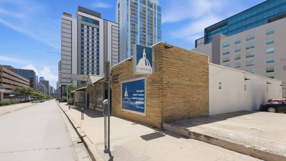 1718-1720 Lavaca St, Austin, TX à louer - Photo de l’immeuble – Image 2 sur 10