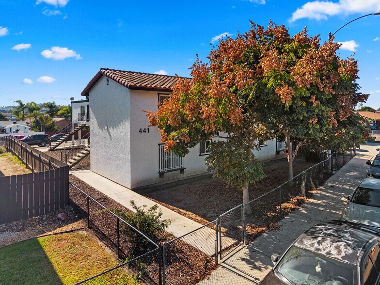 441 Tremont St, Chula Vista, CA à vendre - Photo de l’immeuble – Image 1 sur 13
