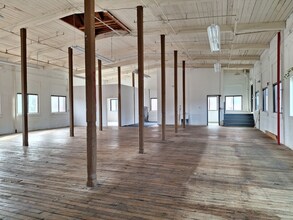 1313 Connecticut Ave, Bridgeport, CT à louer Photo intérieure– Image 1 sur 2