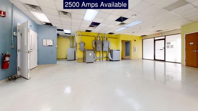 1400-1490 Eisenhower Pl, Ann Arbor, MI à louer Photo intérieure– Image 2 sur 8