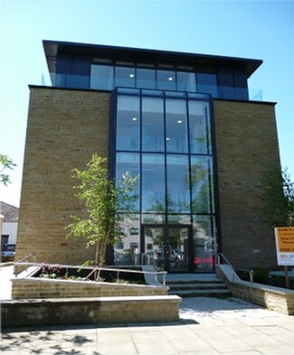 Plus de détails pour 30 Victoria Ave, Harrogate - Bureau à louer