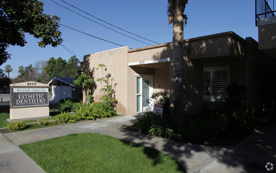 3777 Tibbetts St, Riverside, CA à louer - Photo de l’immeuble – Image 2 sur 12