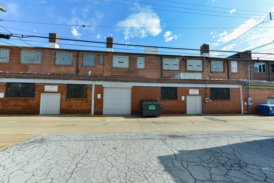2734 Lasalle St, Saint Louis, MO à vendre - Photo de l’immeuble – Image 2 sur 25