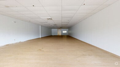 799 New Haven Rd, Naugatuck, CT à louer Numérisation 3D Matterport– Image 1 sur 4