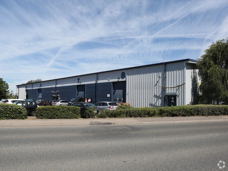 Castle Rd, Sittingbourne à louer - Photo de l’immeuble – Image 1 sur 2