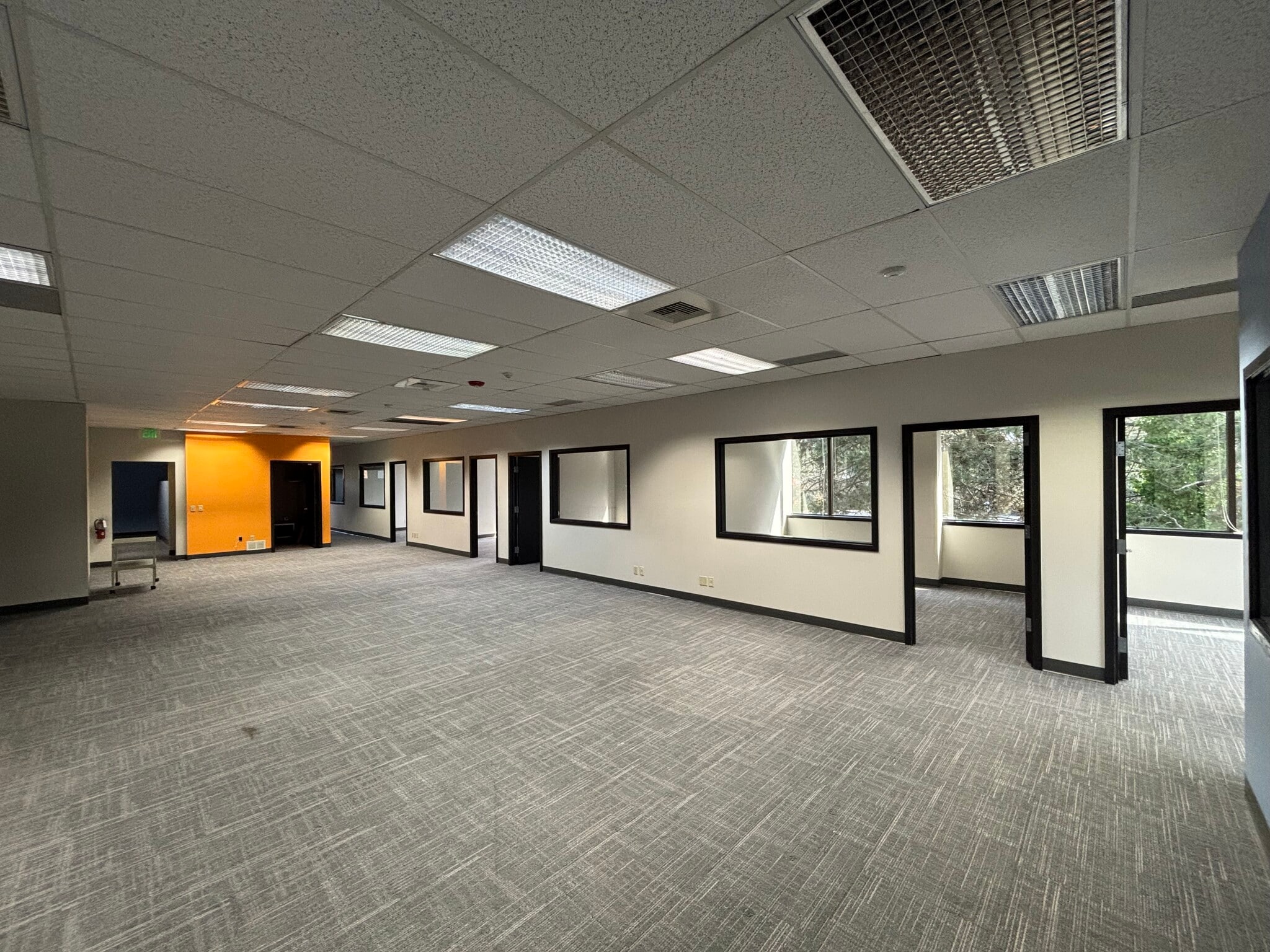 4211 Alderwood Mall Blvd, Lynnwood, WA à louer Photo intérieure– Image 1 sur 7