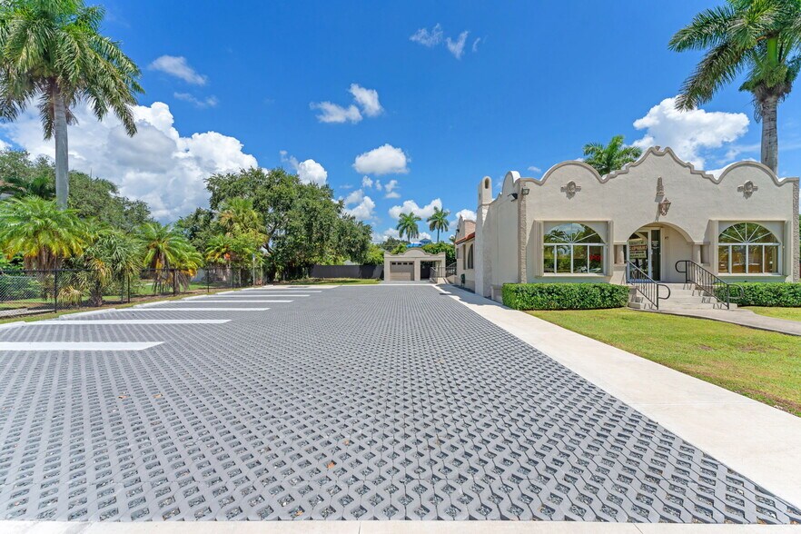 97 NE 15th St, Homestead, FL à louer - Photo de l’immeuble – Image 2 sur 39