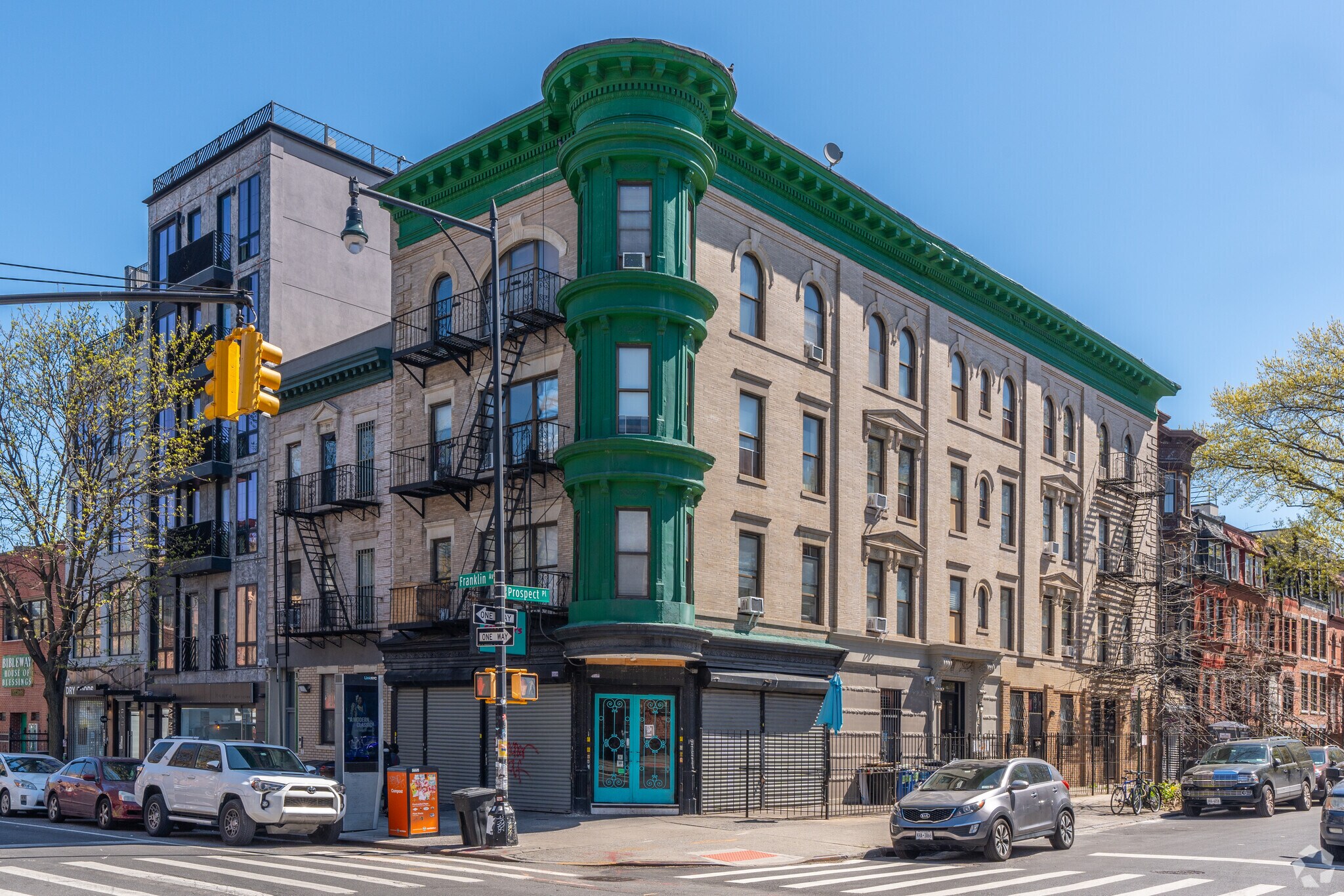 685-687 Franklin Ave, Brooklyn, NY à louer Photo principale– Image 1 sur 4