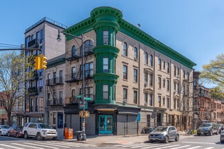 Plus de détails pour 685-687 Franklin Ave, Brooklyn, NY - Local commercial à louer