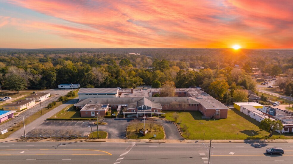 5500 Stewart St, Milton, FL à vendre - Photo de l’immeuble – Image 1 sur 6