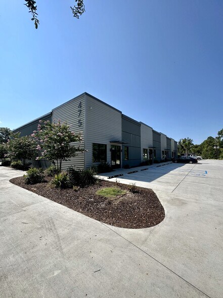 475 Jessen Ln, Charleston, SC à louer - Photo principale – Image 1 sur 9