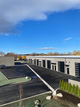 Plus de détails pour 4653 St Joe Ave, Post Falls, ID - Industriel/Logistique à louer
