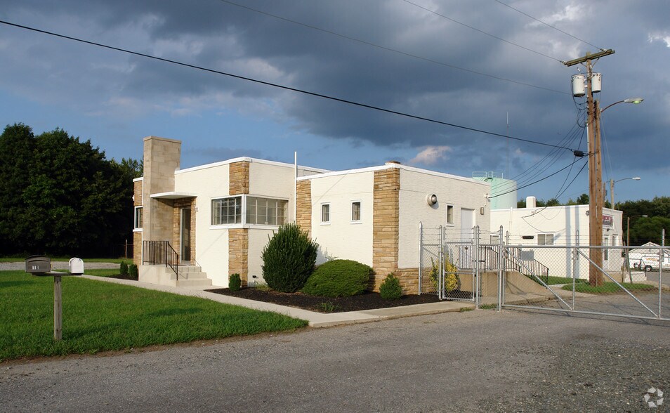 18 Harker Ave, Berlin, NJ à louer - Photo de l’immeuble – Image 2 sur 2