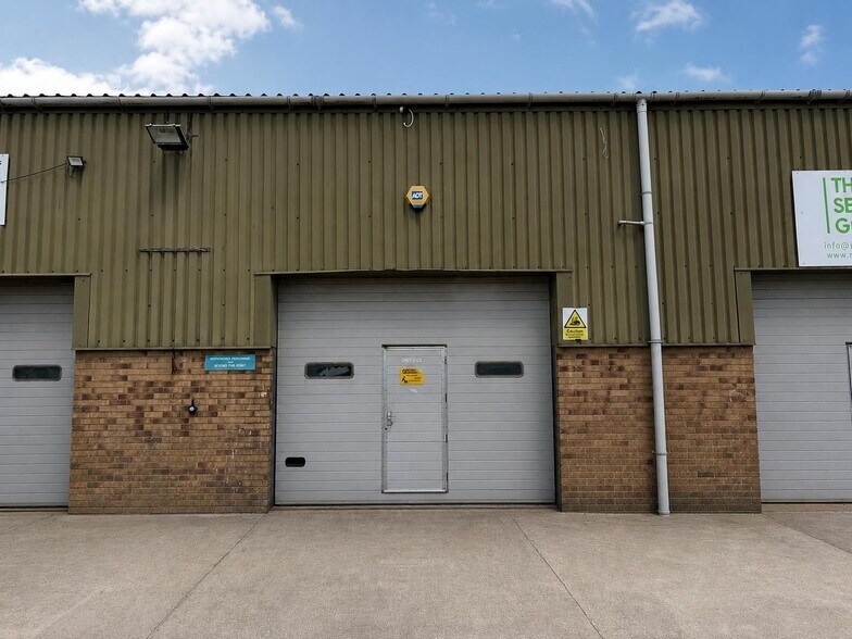 Lyncastle Way, Warrington à louer - Photo de l’immeuble – Image 2 sur 2