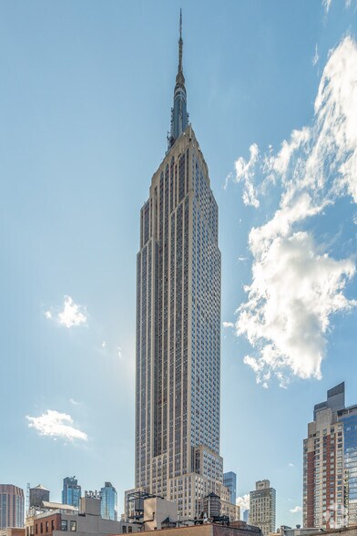 350 Fifth Ave, New York, NY à louer - Photo de l’immeuble – Image 3 sur 11