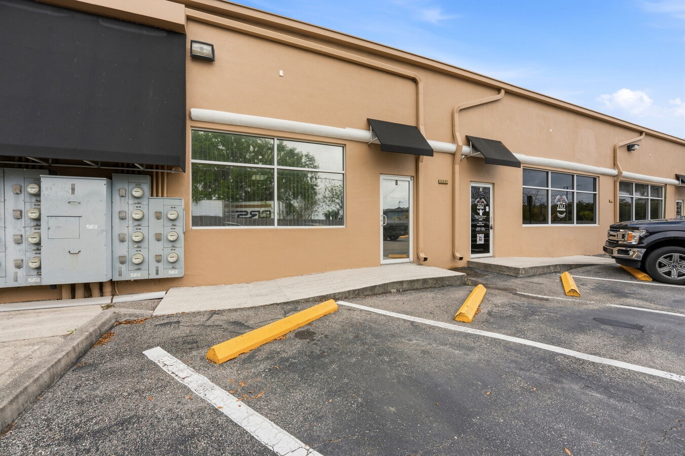 5404 Hoover Blvd, Tampa, FL 33634 - Lot 8 - - Photo intérieure - Image 2 of 23