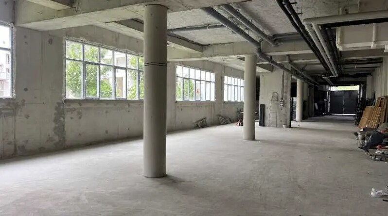 RUE MAURICE GUNSBOURG 94200 - Lot A1 - 68 -  - Photo intérieure - Image 1 of 3
