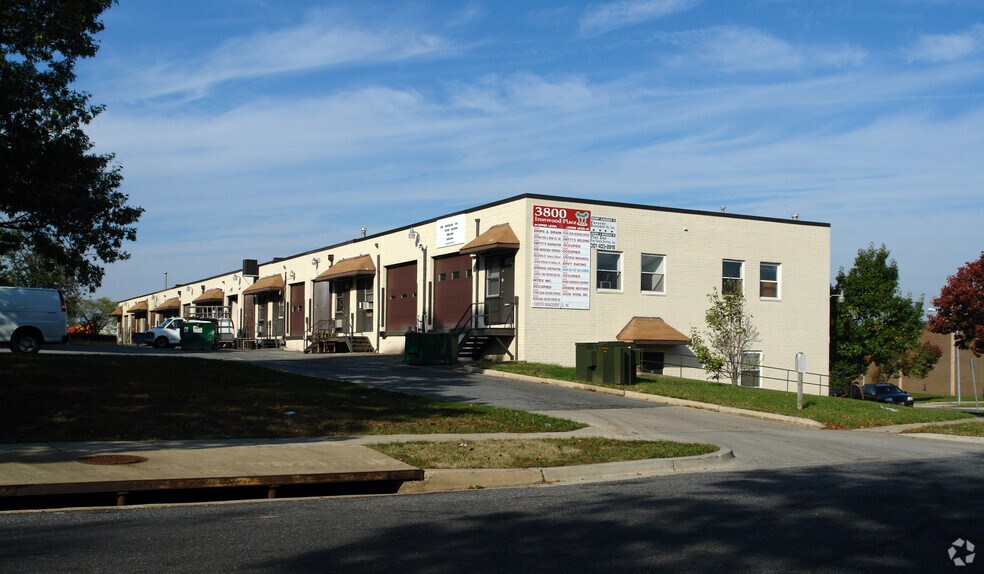 3800-3844 Ironwood Pl, Landover, MD à louer - Photo de l’immeuble – Image 2 sur 7