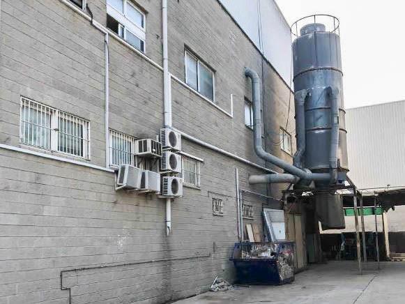 Industriel/Logistique dans Sant Feliu de Llobregat, Barcelona à vendre - Photo de l’immeuble – Image 3 sur 10