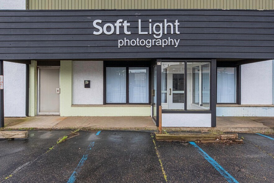 33 W King St, Rhinelander, WI à vendre - Photo de l’immeuble – Image 2 sur 16