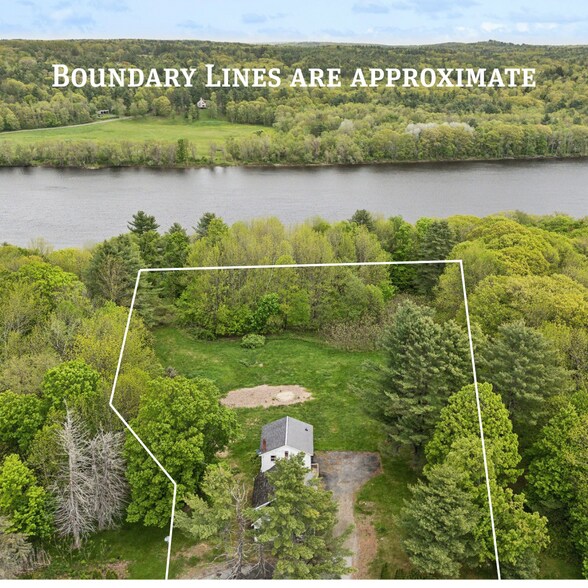 705 Maine Ave, Farmingdale, ME à vendre - Photo de l’immeuble – Image 3 sur 22