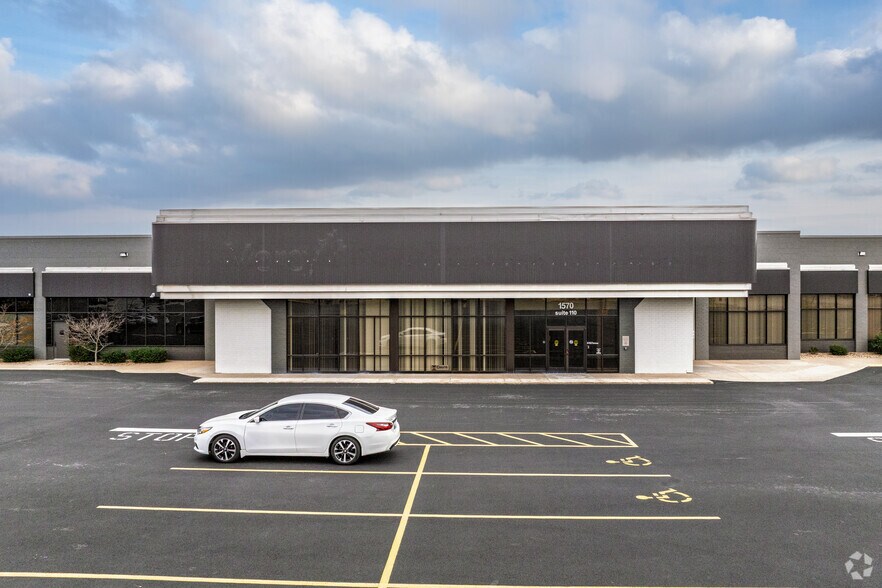 1550-1570 W Battlefield St, Springfield, MO à louer - Photo principale – Image 1 sur 9