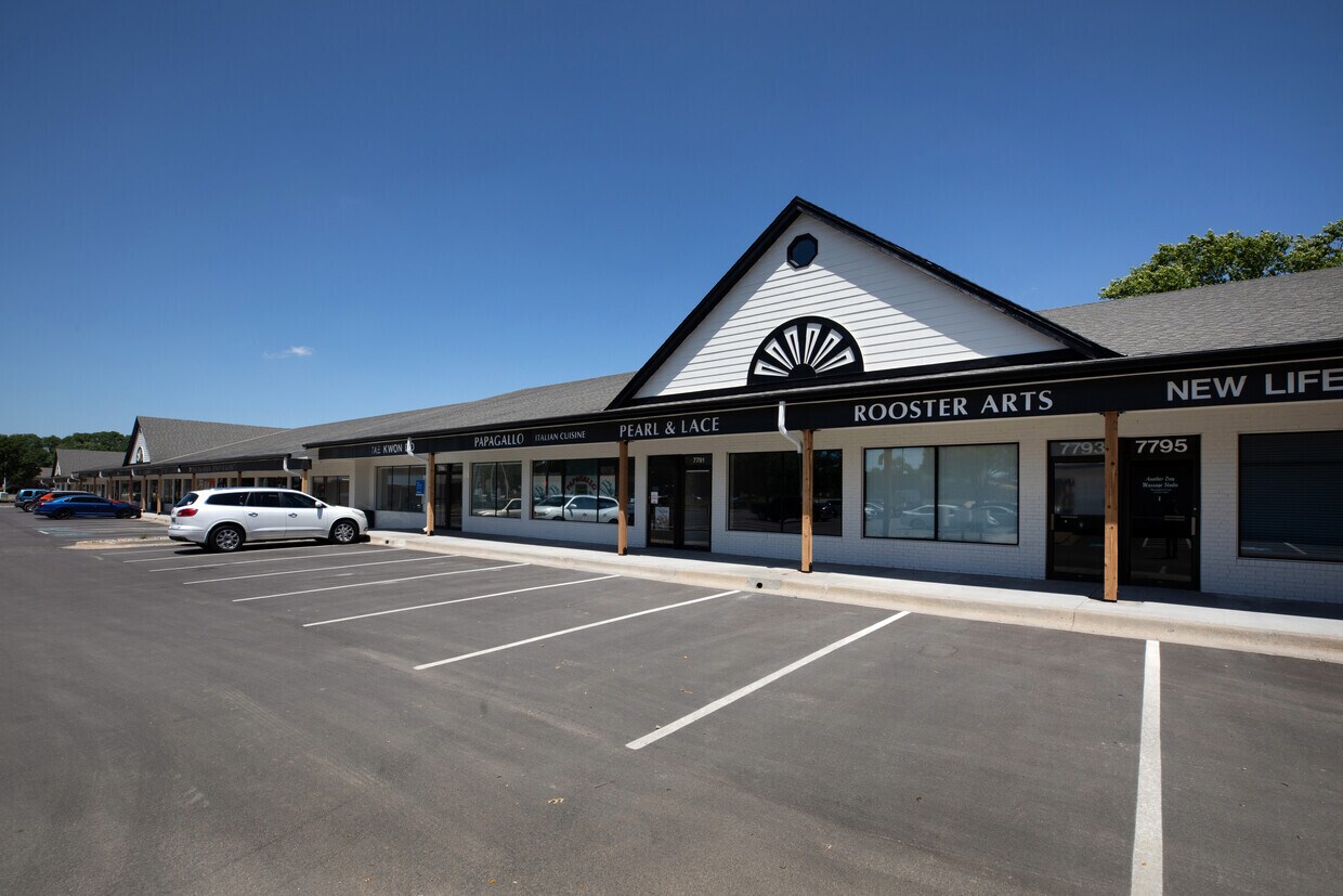 7747-7803 Quivira Rd, Lenexa, KS à louer Photo principale– Image 1 sur 4