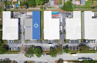 3371-3373 NW 168th St, Miami Gardens, FL à louer Photo intérieure– Image 2 sur 2