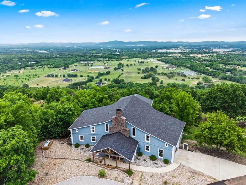 896 Mount Riante Rd, Hot Springs, AR à vendre - Photo principale – Image 1 sur 42