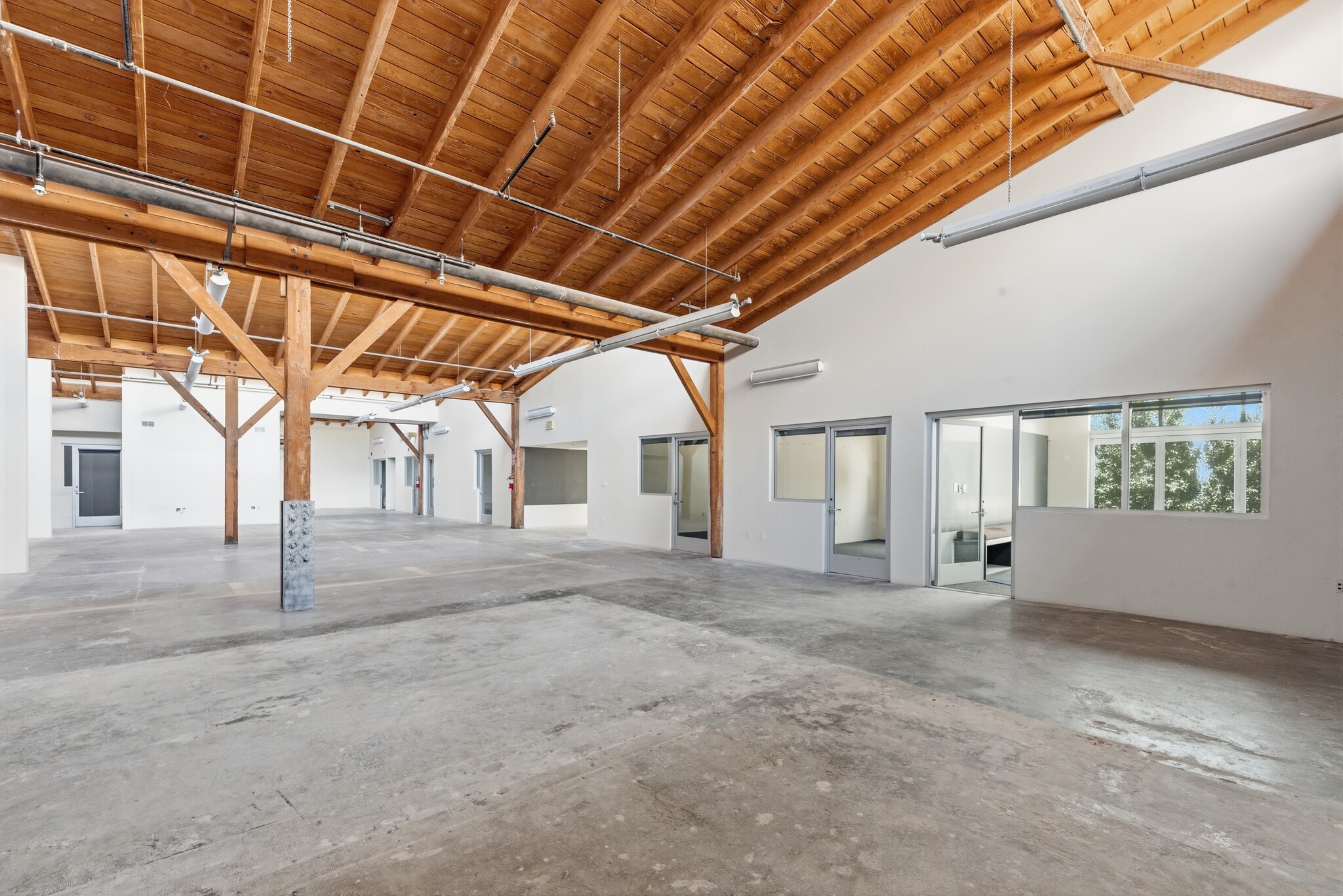 3532 Hayden Ave, Culver City, CA à louer Photo intérieure– Image 1 sur 2