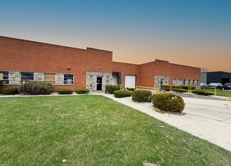 Plus de détails pour 100 W Laura Dr, Addison, IL - Industriel/Logistique à vendre