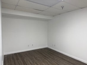 50-100 W Lemon Ave, Monrovia, CA à louer Photo intérieure– Image 1 sur 3