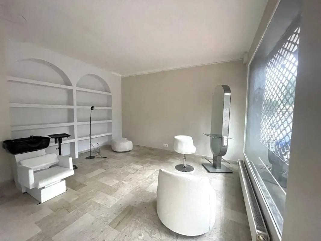 305 Avenue De Grasse, Cannes à louer Photo intérieure– Image 1 sur 6