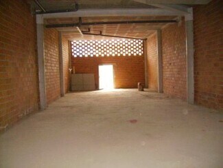 Plus de détails pour Local commercial à vendre