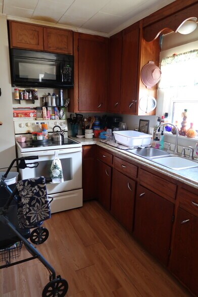 202 Mount Vernon Ave, Augusta, ME à vendre - Photo de l’immeuble – Image 3 sur 12