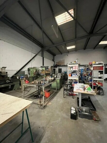Industriel/Logistique dans Cugnaux à louer - Photo intérieure – Image 3 sur 3