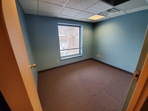 640 Kreag Rd, Pittsford, NY à vendre Photo intérieure– Image 2 sur 4