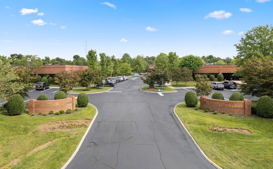 2420 Cherahala Blvd, Knoxville, TN à vendre - Photo de l’immeuble – Image 1 sur 19