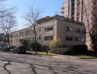 Plus de détails pour 1125 Jervis St, Vancouver, BC - Logement à vendre