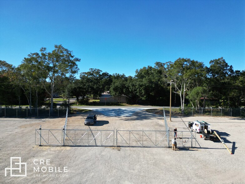 5943 Old Pascagoula Rd, Mobile, AL à louer - Photo de l’immeuble – Image 3 sur 7