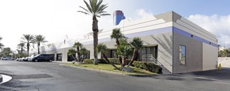 Plus de détails pour 4045-4063 Dean Martin Dr, Las Vegas, NV - Bureau, Local d'activités à louer