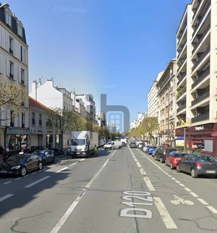 Local commercial dans Vincennes à louer Photo de l’immeuble– Image 1 sur 2