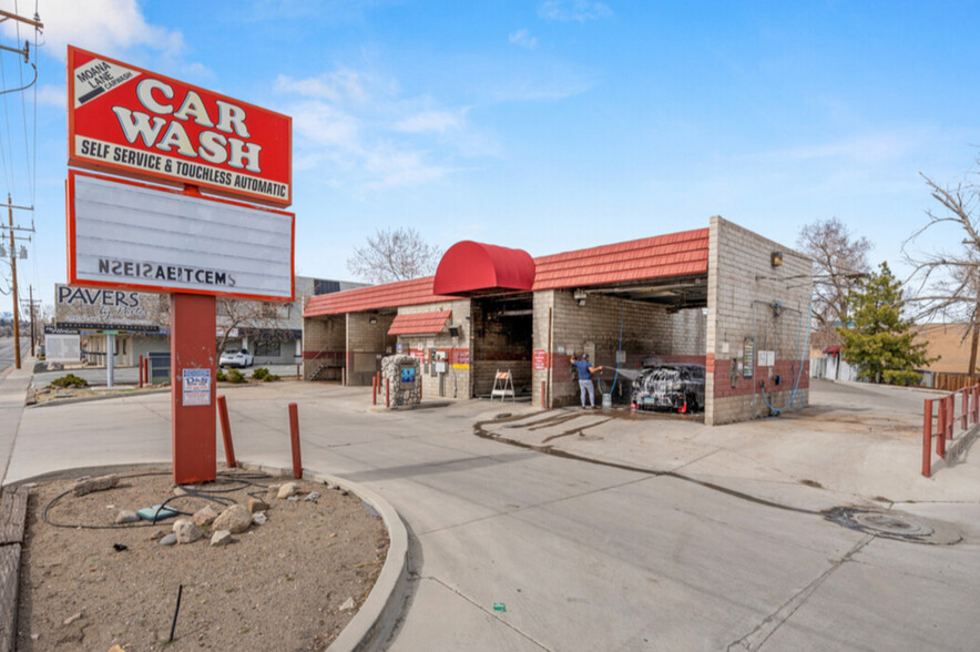 235 W Moana Ln, Reno, NV à vendre - Photo de l’immeuble – Image 2 sur 22