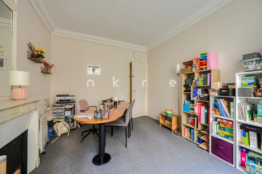 Bureau dans Paris à louer - Photo de l’immeuble – Image 3 sur 7