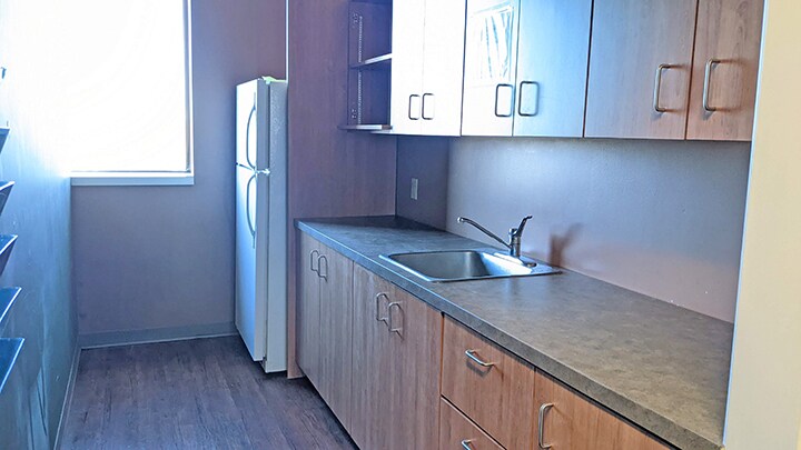 1401 Dundas St, Woodstock, ON à louer - Photo de l’immeuble – Image 3 sur 12