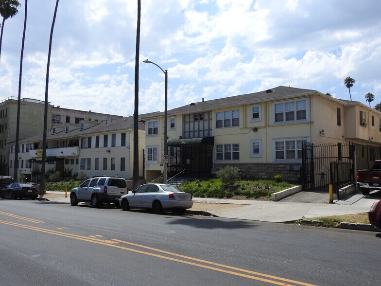 411 & 425 S Alexandria ave, Los Angeles, CA à vendre - Photo de l’immeuble – Image 1 sur 9