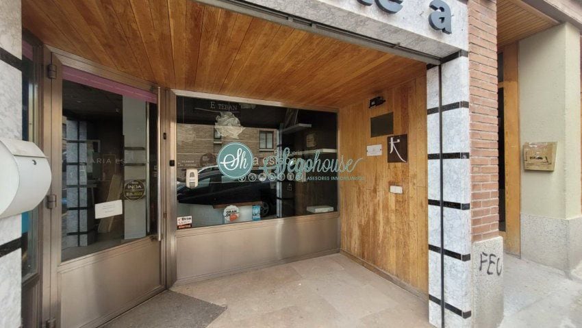 Immeuble residentiel dans Segovia, Segovia à vendre Photo principale– Image 1 sur 6